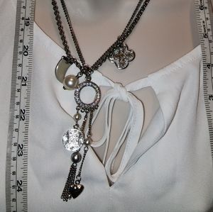 Beautiful Vintage French Designer Necklace UN JOUR AILLEURS Lots of Detail